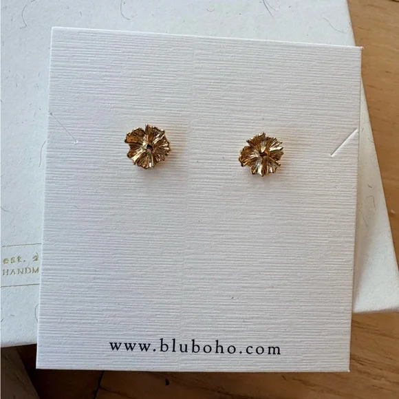 Jilly Box Bluboho Gold Floral Earrings - Picture 2 of 4